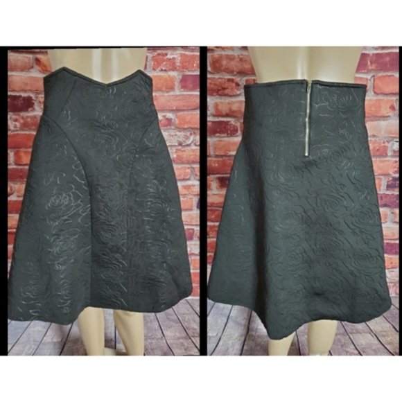 Gracia Dresses & Skirts - Gracia Black A-Line Skirt Size Medium NWT